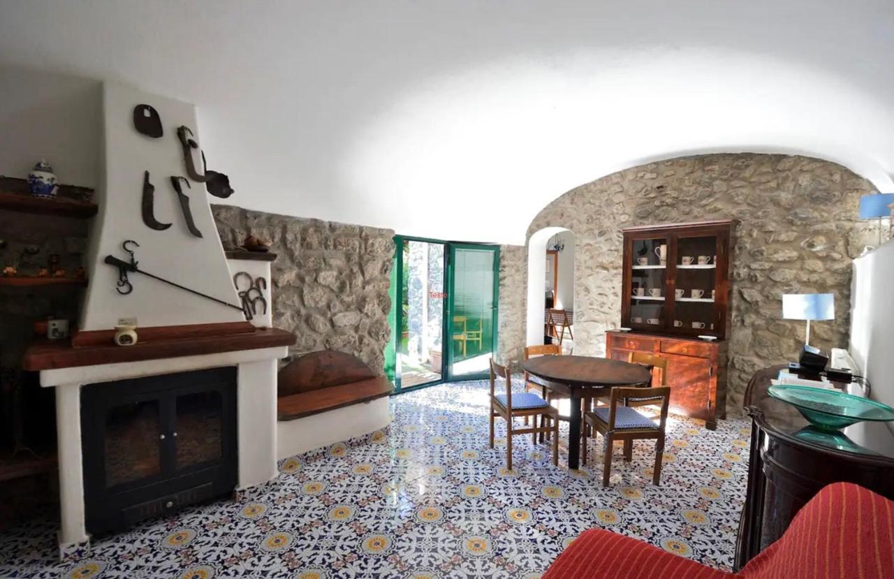 Villa Vincenzo Di Meglio Barano d'Ischia ภายนอก รูปภาพ