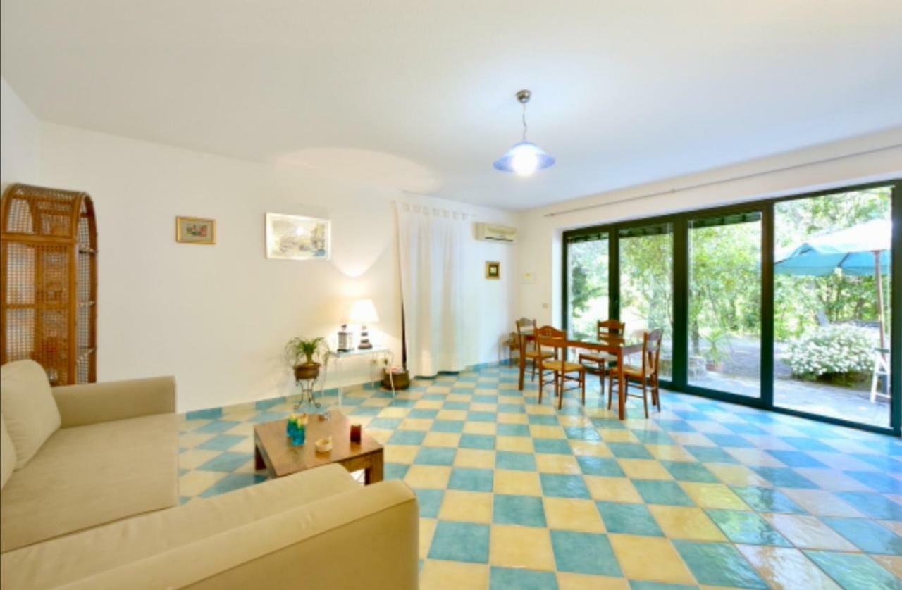 Villa Vincenzo Di Meglio Barano d'Ischia ภายนอก รูปภาพ