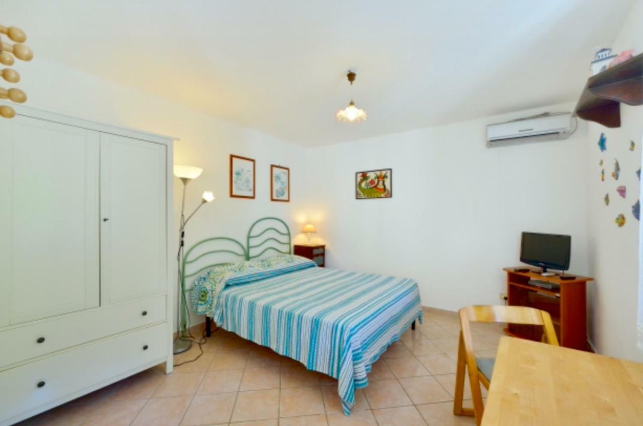 Villa Vincenzo Di Meglio Barano d'Ischia ภายนอก รูปภาพ